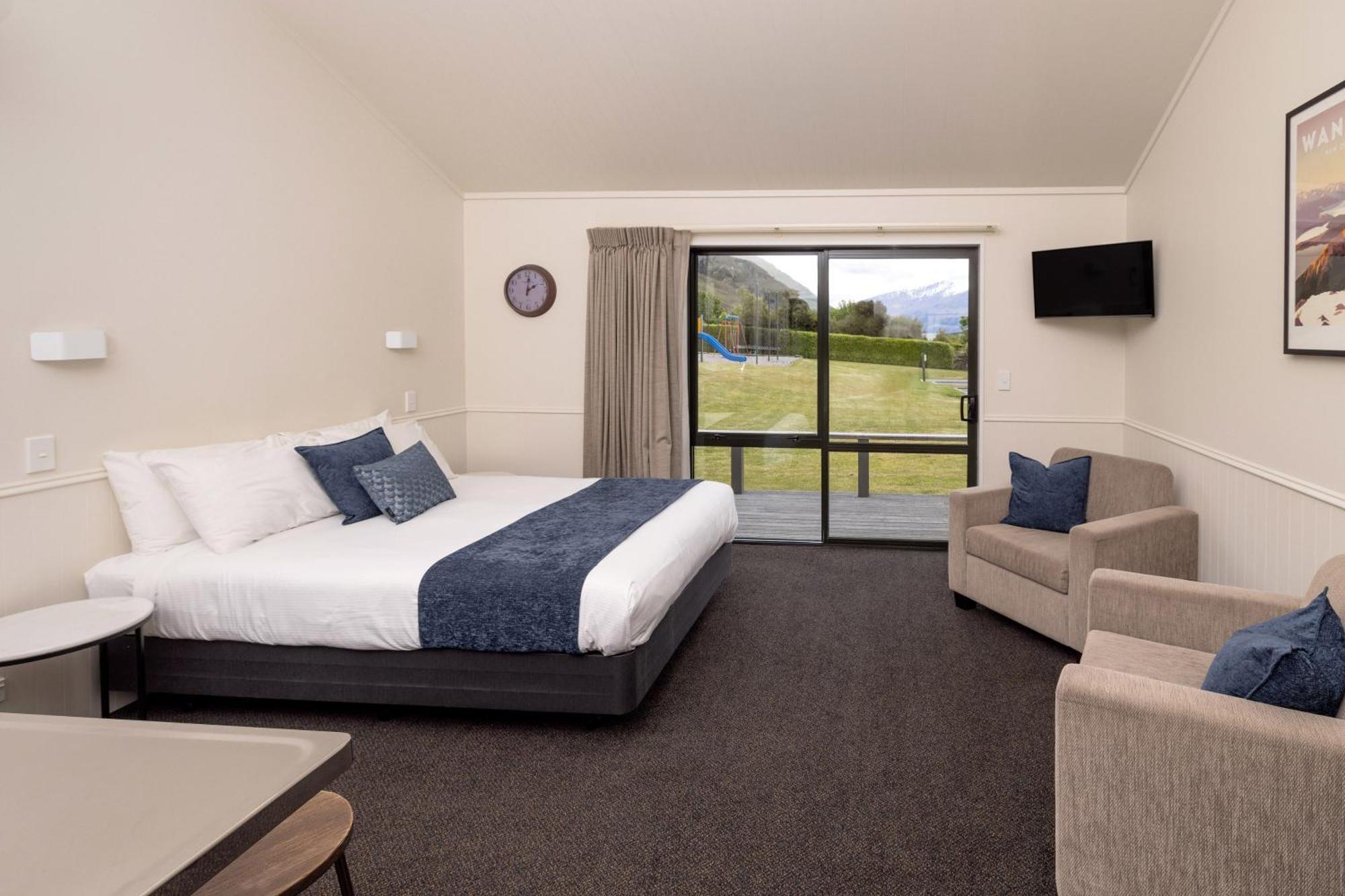 Wanaka Top 10 Holiday Park Bagian luar foto