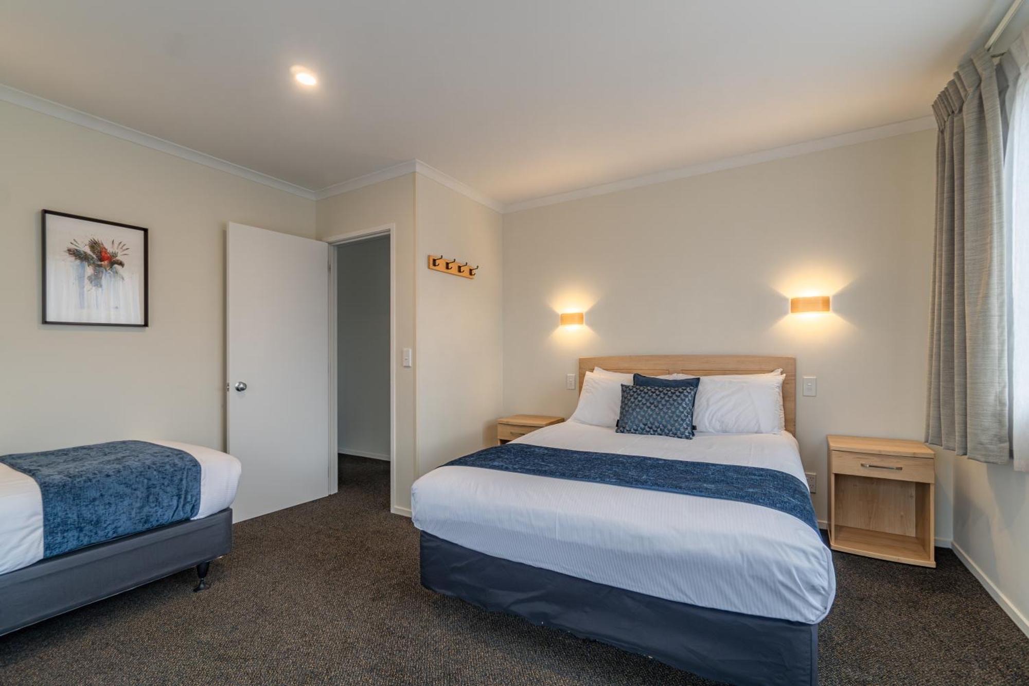 Wanaka Top 10 Holiday Park Bagian luar foto