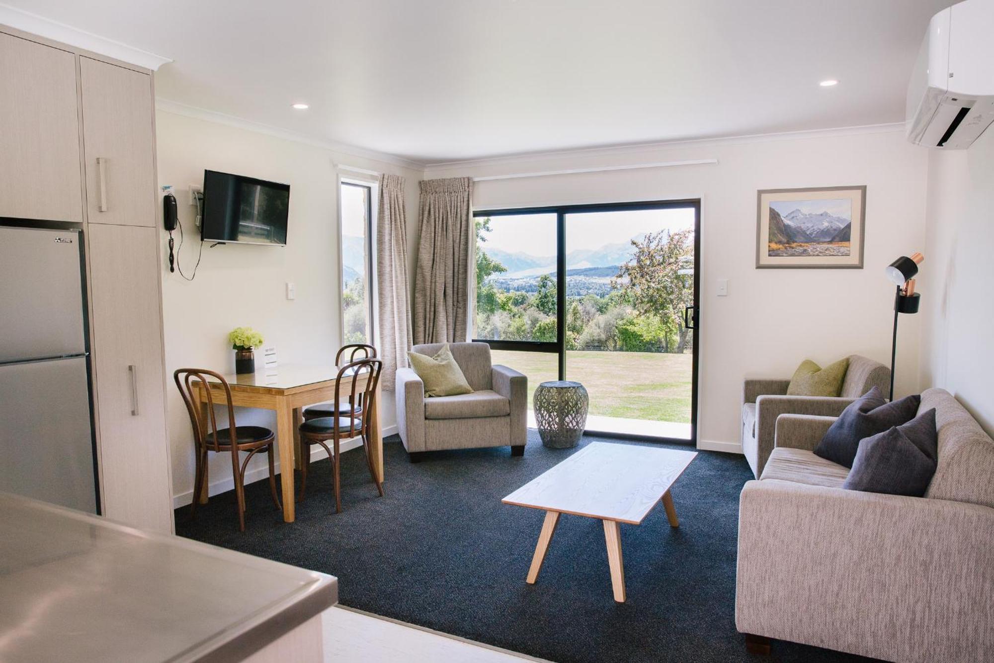 Wanaka Top 10 Holiday Park Bagian luar foto