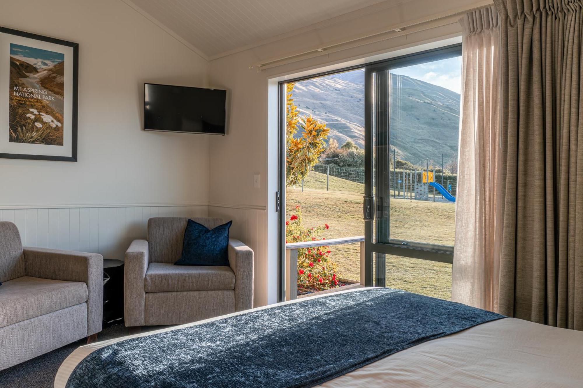 Wanaka Top 10 Holiday Park Bagian luar foto