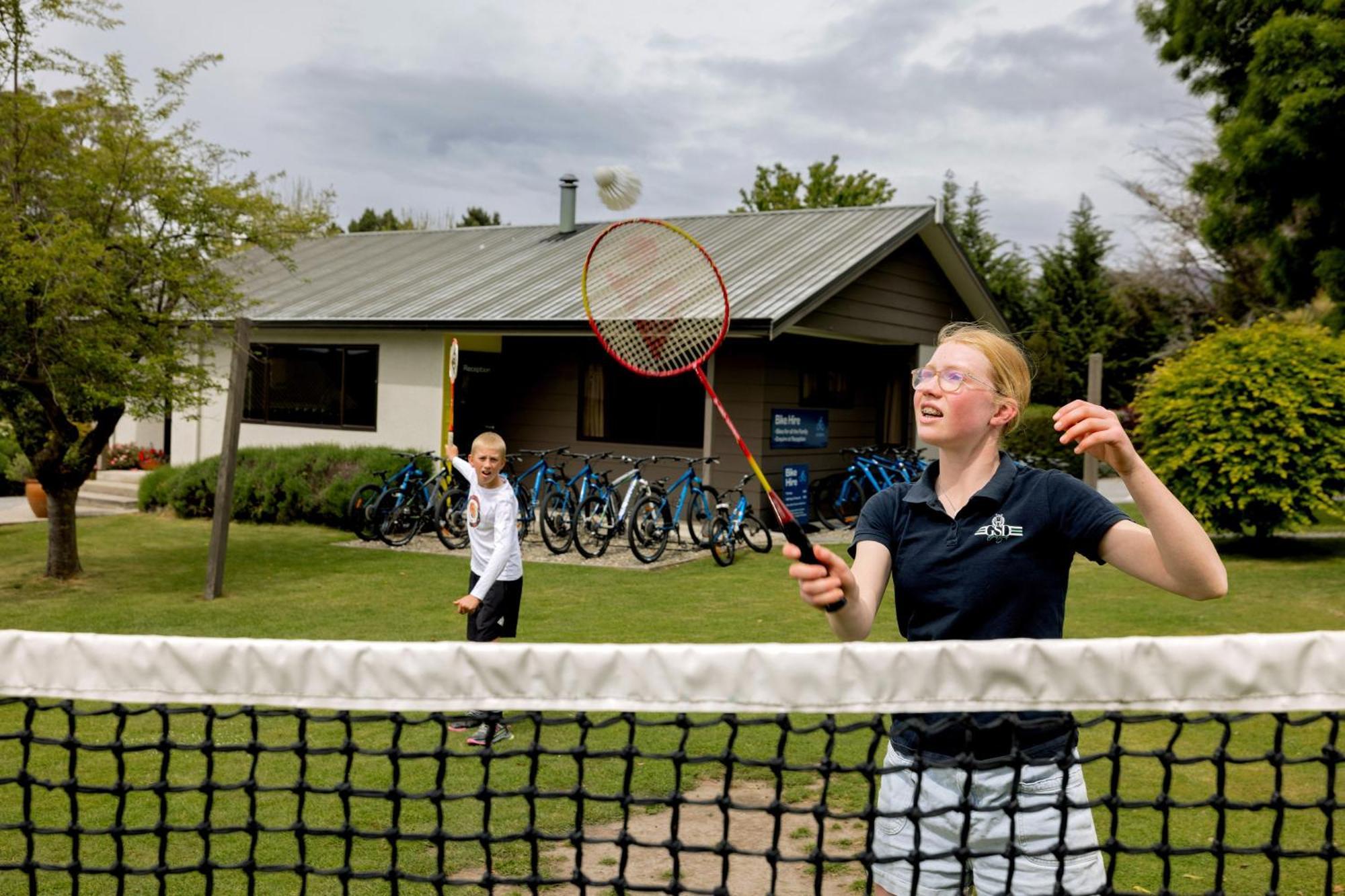 Wanaka Top 10 Holiday Park Bagian luar foto