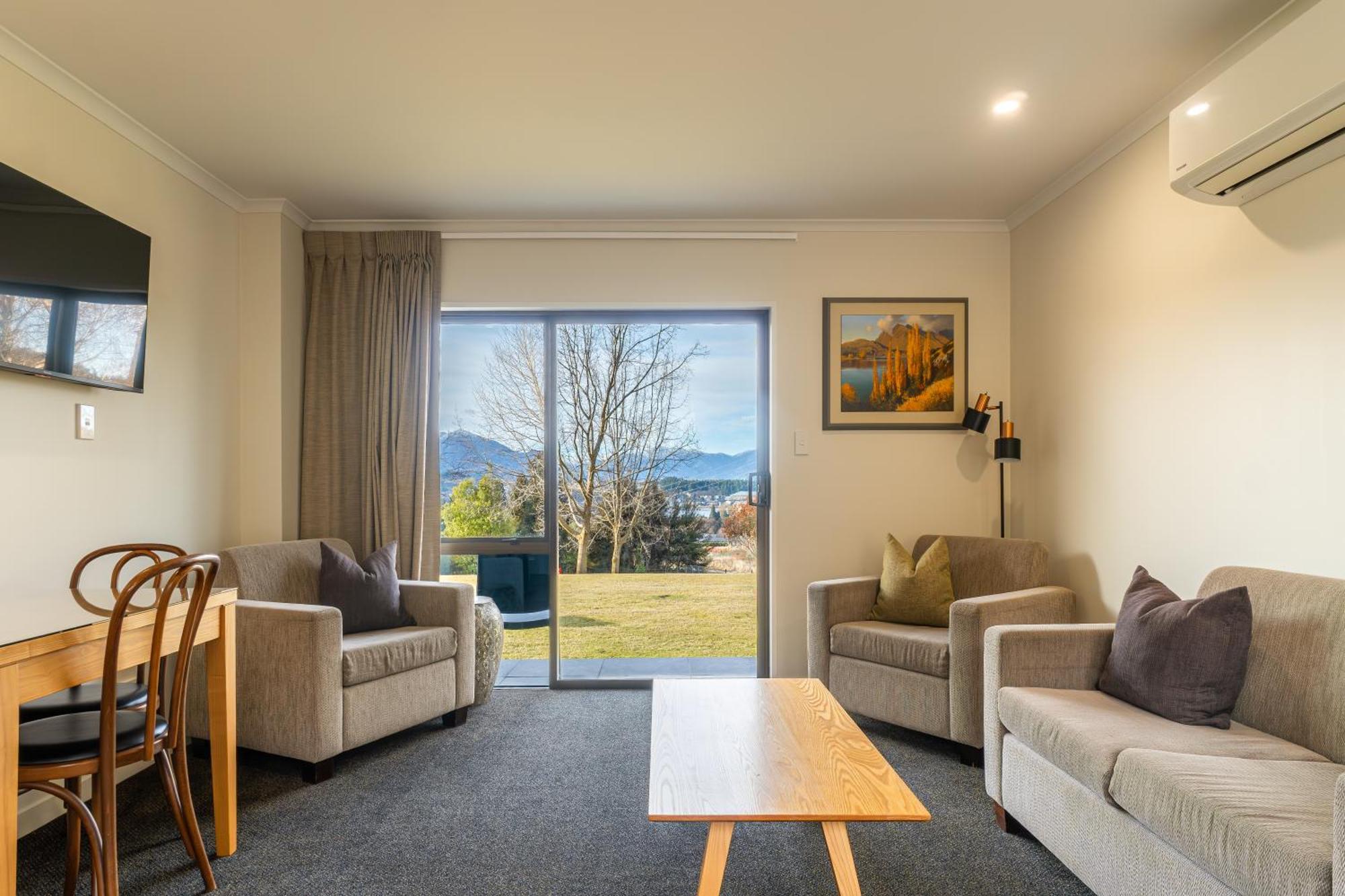 Wanaka Top 10 Holiday Park Bagian luar foto